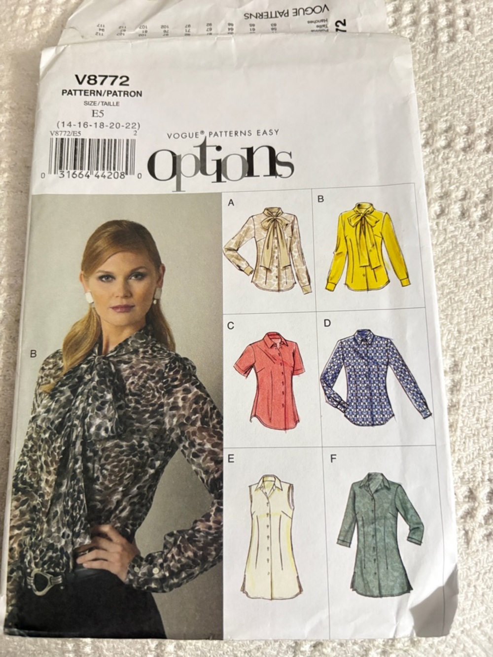 Vogue Easy Options Pattern V8772 E5 for Misses’ Blouses